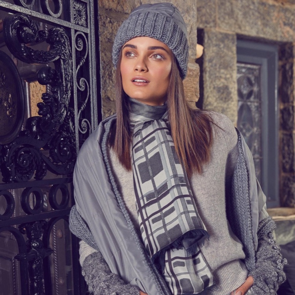 100 percent silk echo scarf